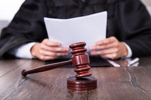 Lombard divorce lawyer trial